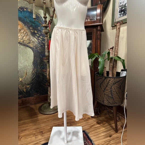 Vintage Dresses & Skirts - Vintage Cream Midi A Line Smocked Skirt EUC